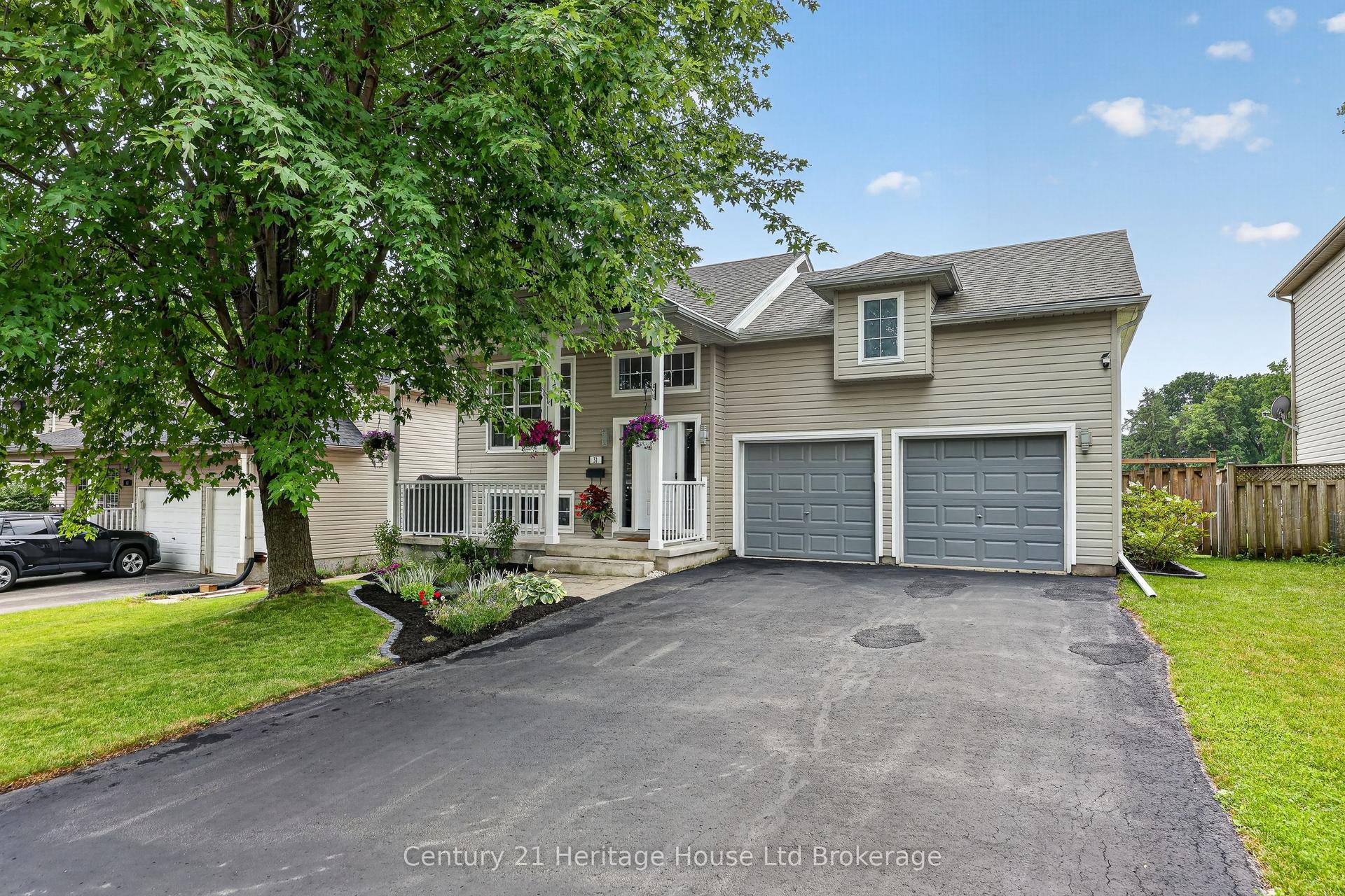 31 Owen Street, Ingersoll — Detached for sale, photo 1