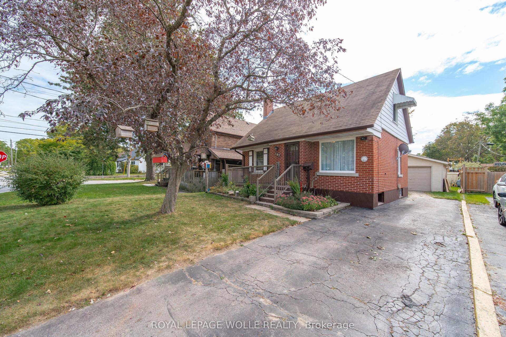 147 Glen Road, Kitchener — Detached for sale, photo 1