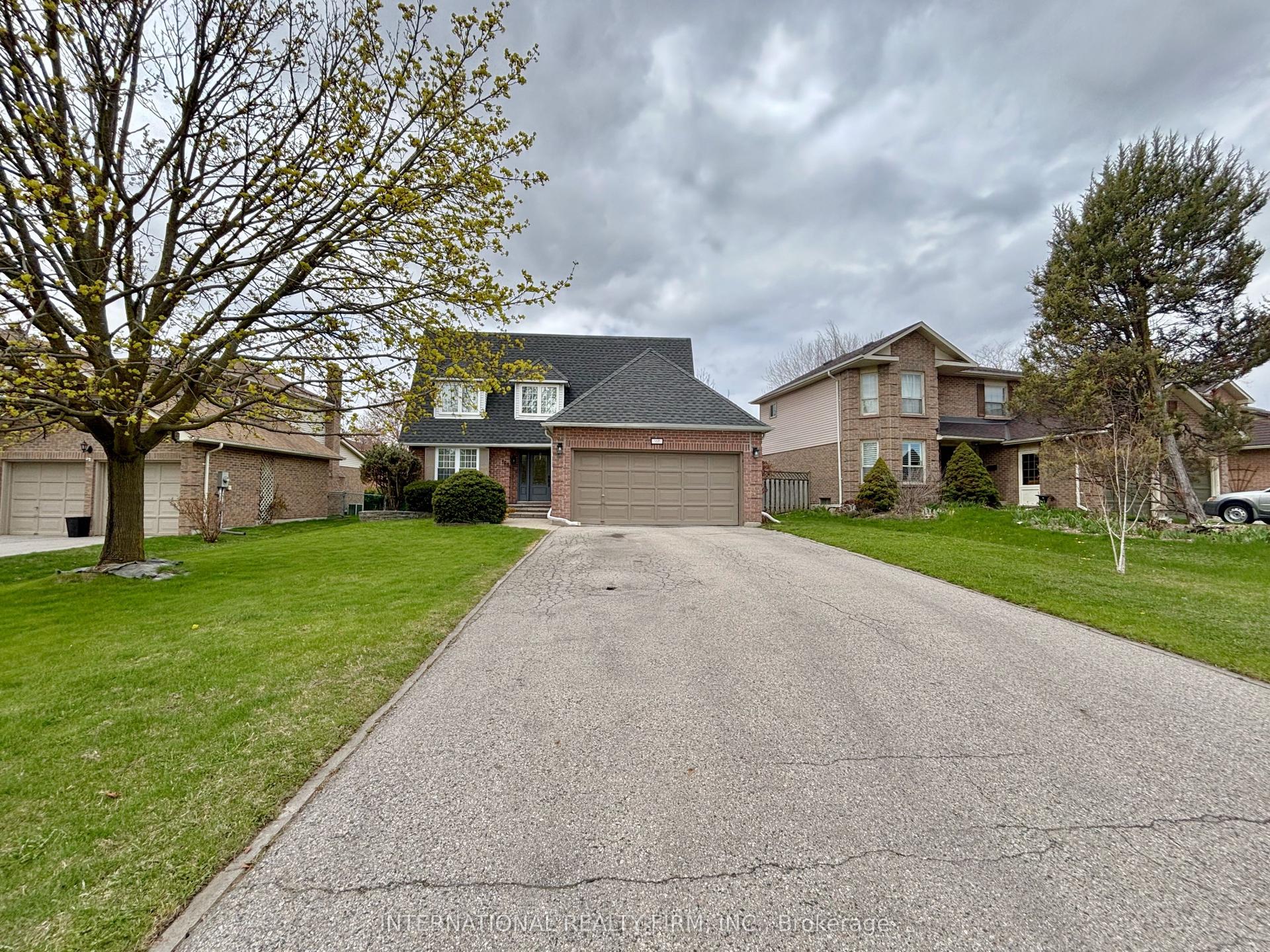 168 Willow Lane, Newmarket — Detached for sale, photo 1