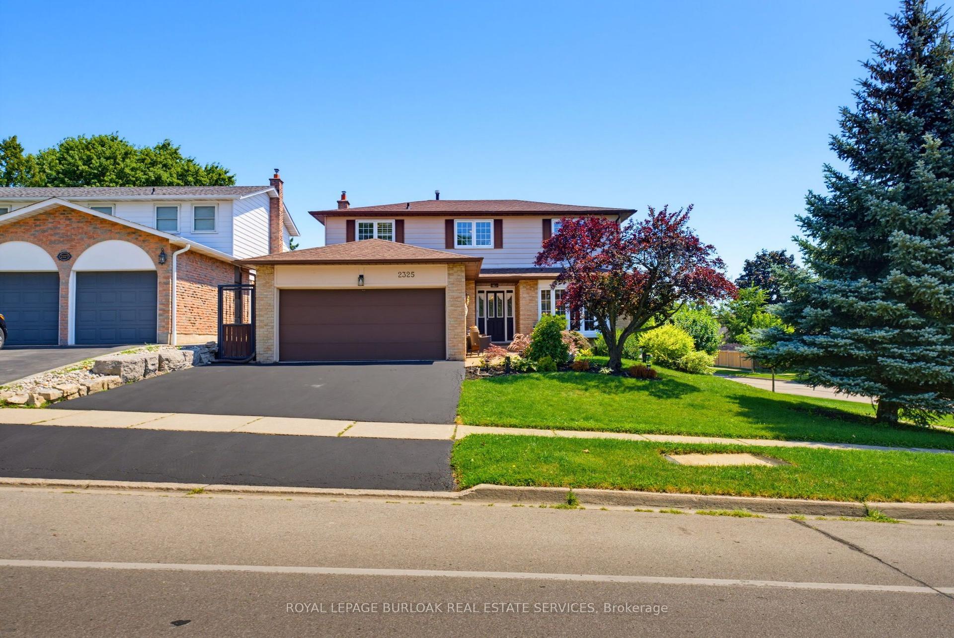 2325 Duncaster Drive, Burlington — Detached for sale, photo 1