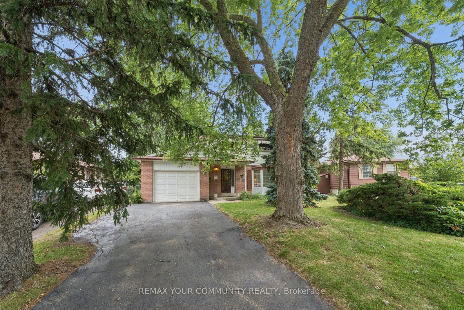 31 Deloraine Drive, Brampton — Detached for sale, photo 1