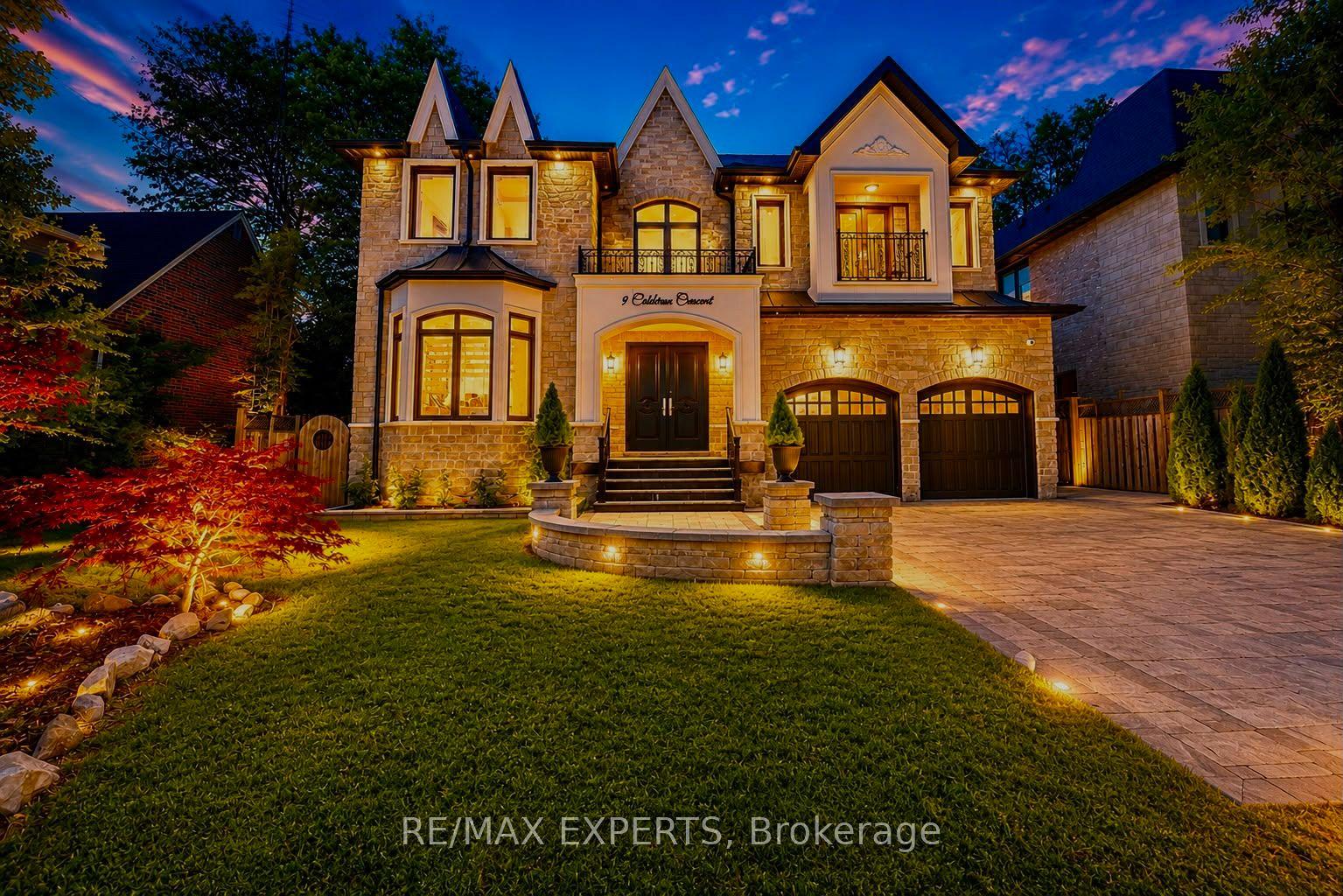 9 Calderon Crescent — photo 1