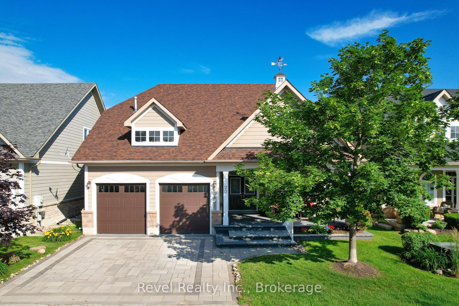 20 Marine View Drive, Collingwood — Detached for sale, photo 1