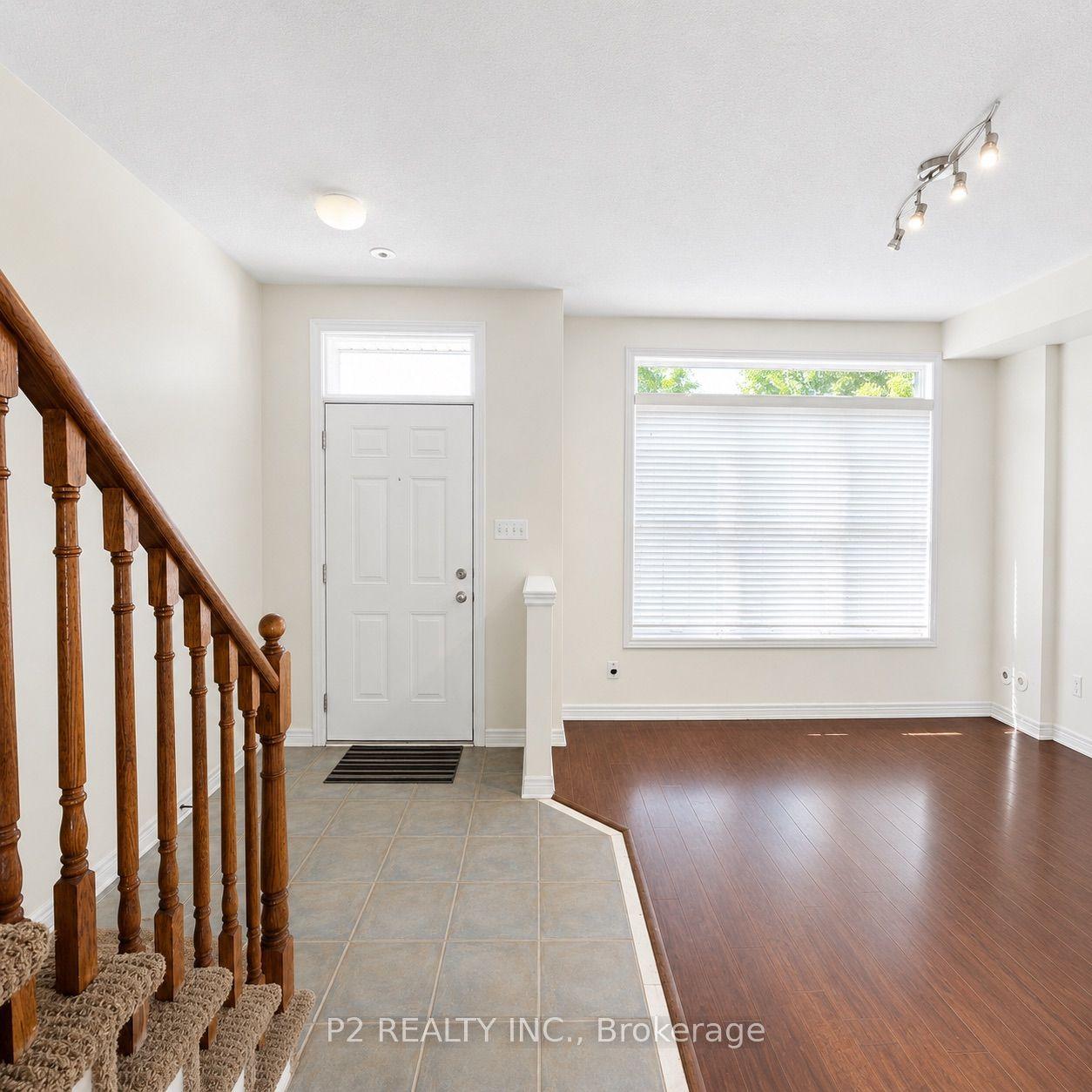 3062 Lake Shore Boulevard W 7 #7 — photo 2