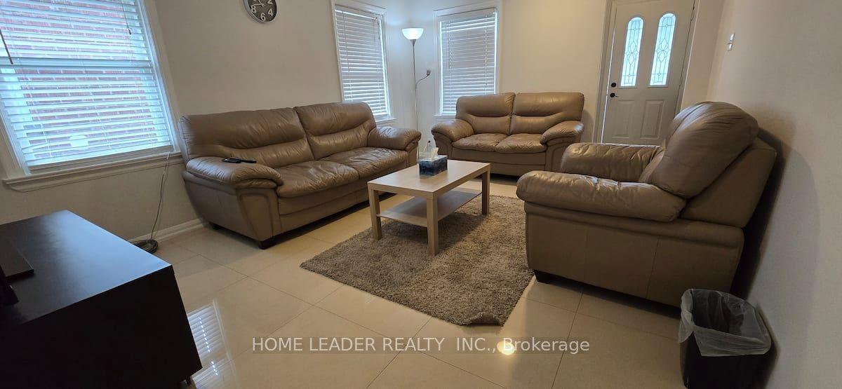 21 Franklin Avenue, Toronto — Detached for lease, photo 1