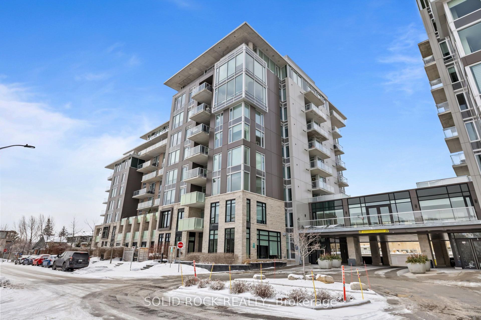530 De Mazenod Avenue 201 #201 — photo 1