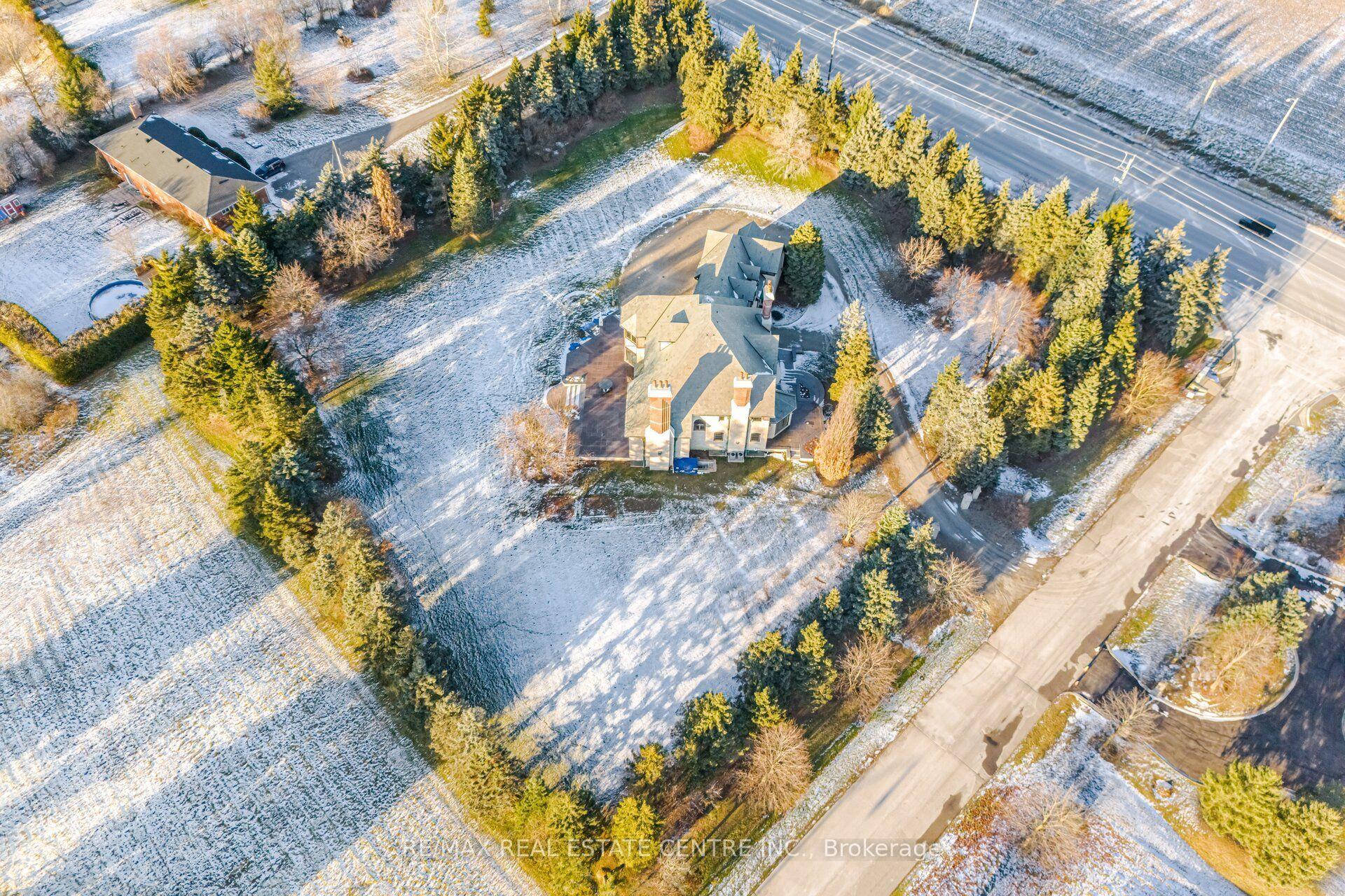 2 Edgeforest Drive, Brampton — Detached for sale, photo 1