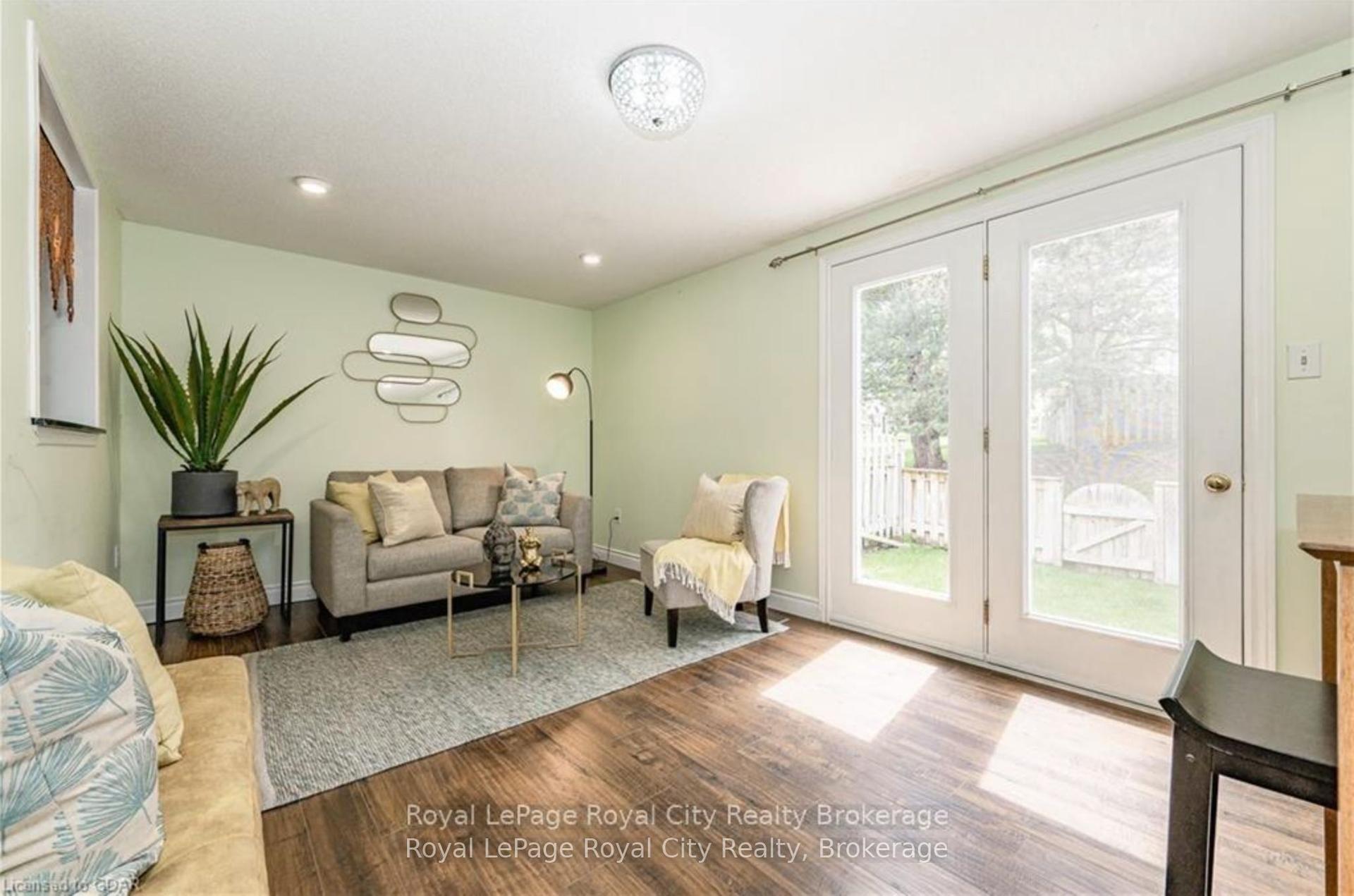 180 MARKSAM Road 80 #80, Guelph — Condo Town for lease, photo 1