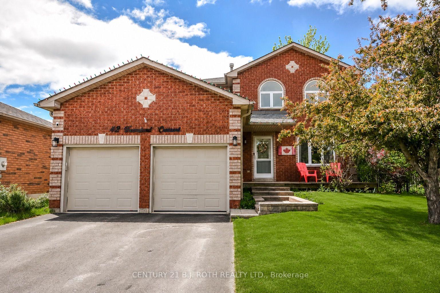 42 Farmstead Crescent — photo 1