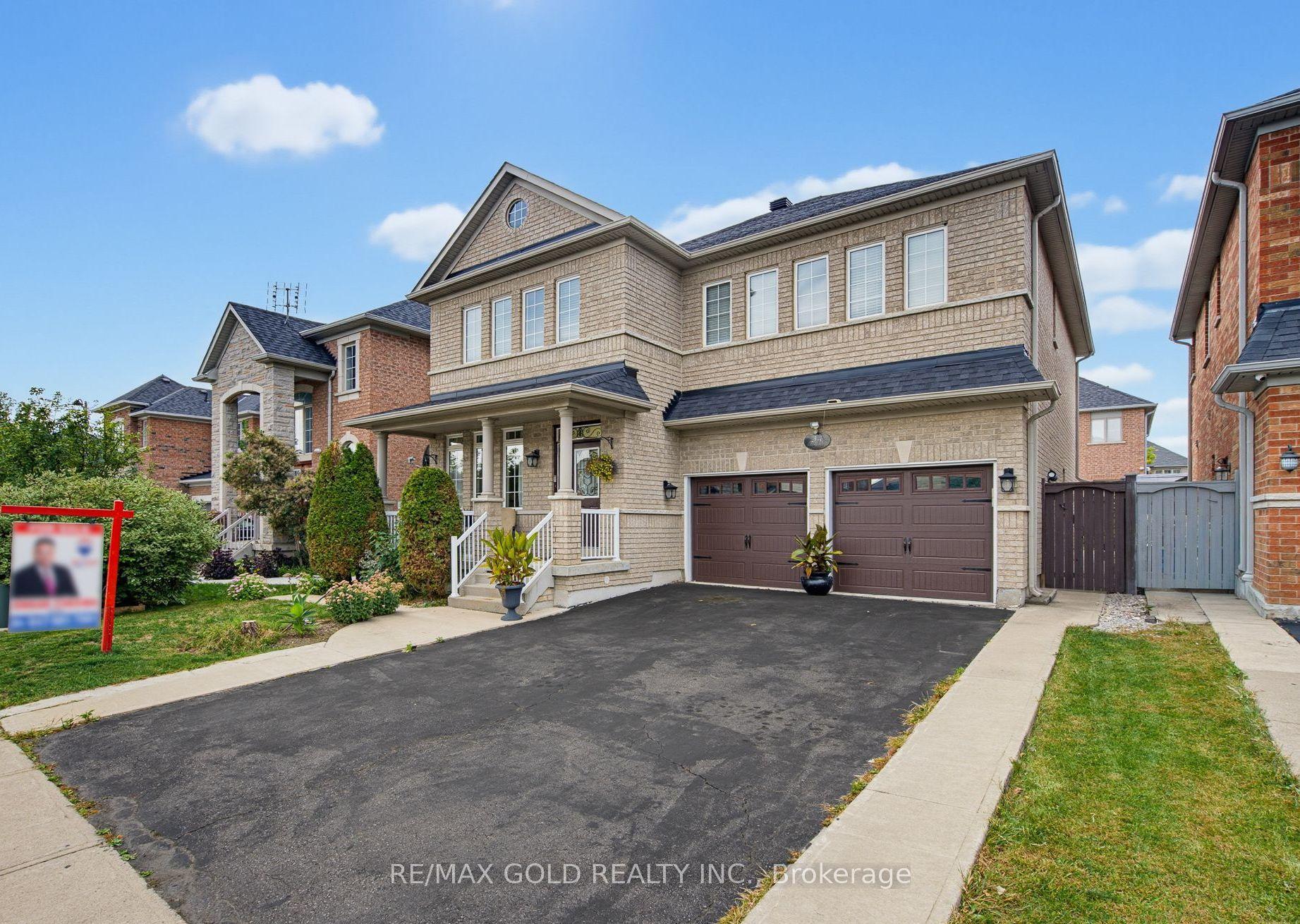 34 Lexington Road, Brampton — Detached for sale, photo 1