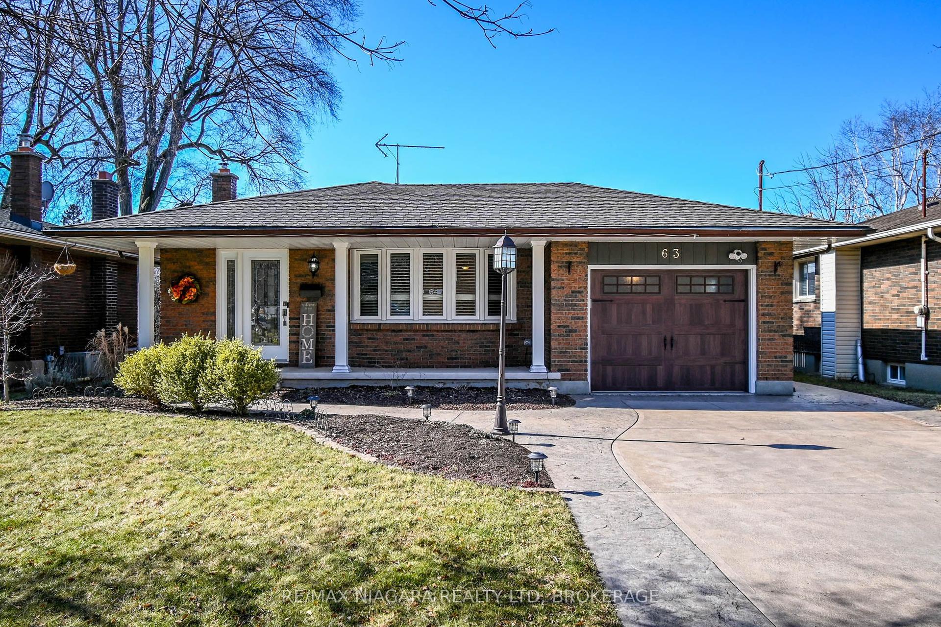 63 WINDWARD Street — photo 1