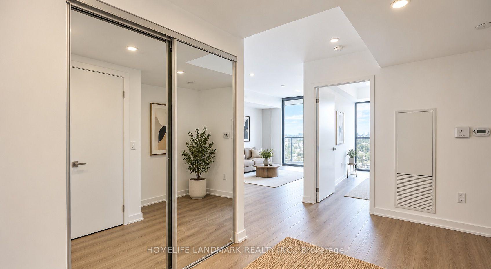 11 Wellesley Street W 1907 #1907, Toronto — Condo for lease, photo 1