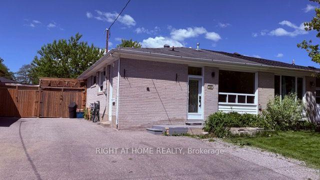 306 Rosedale Drive, Whitby — Semi-Detached for sale, photo 1
