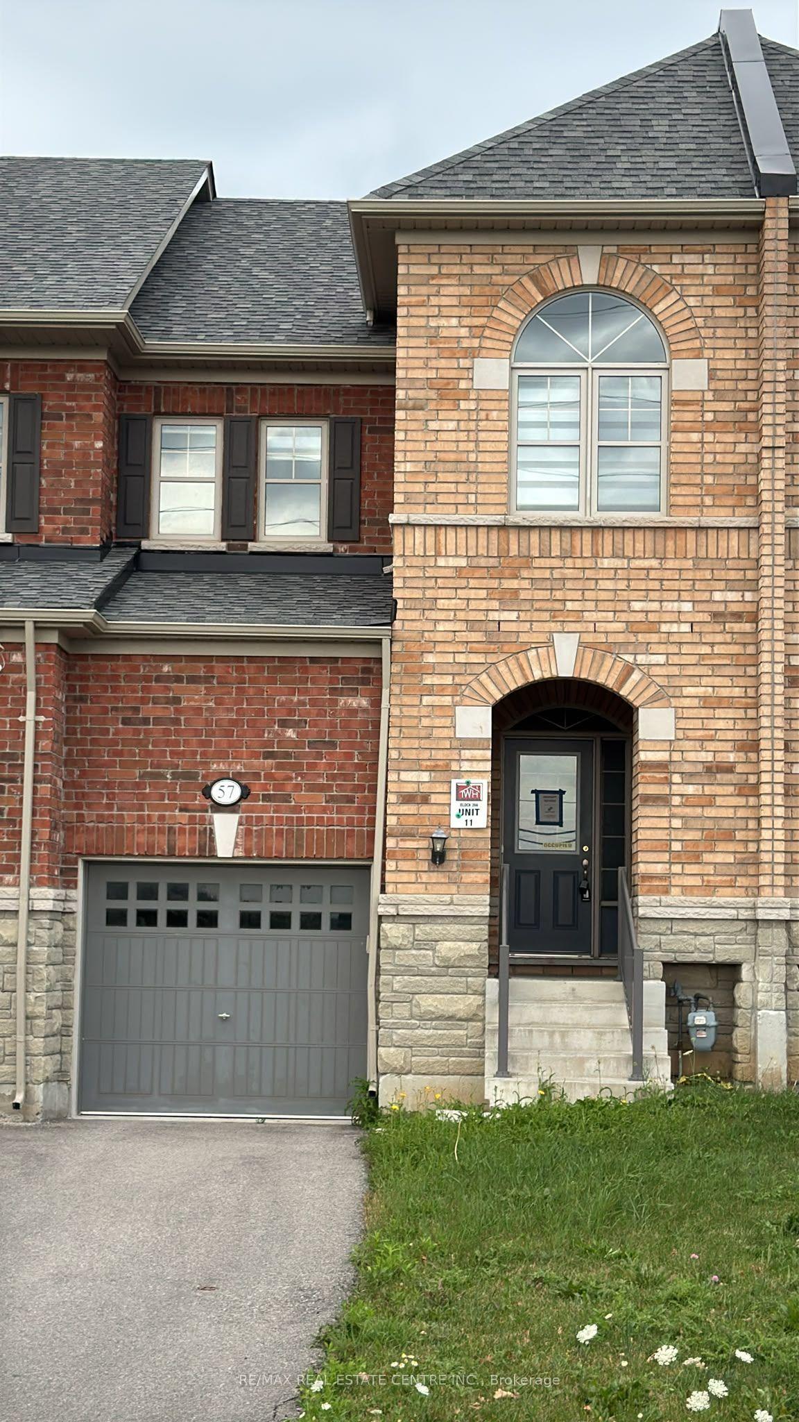 57 Benhurst Crescent, Brampton — Townhouse for sale, photo 1