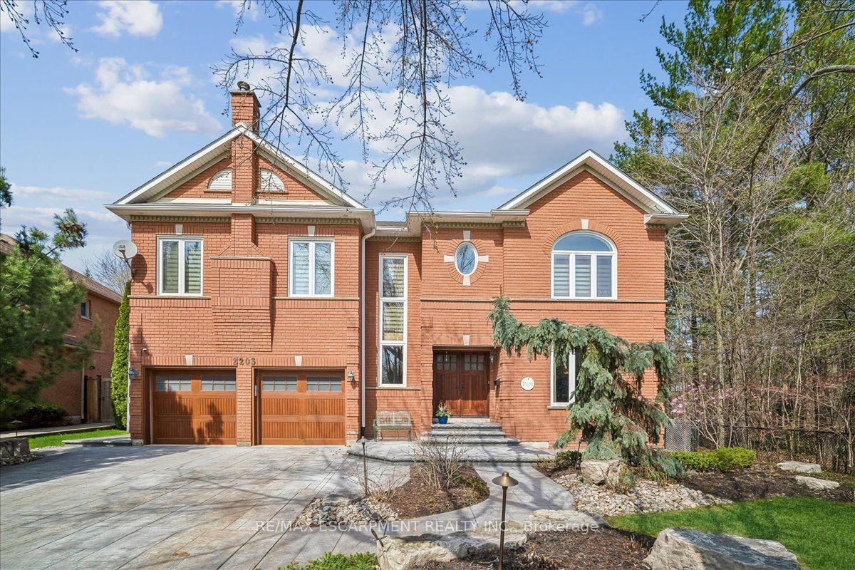 2203 Winding Woods Drive, Oakville — Detached for sale, photo 1