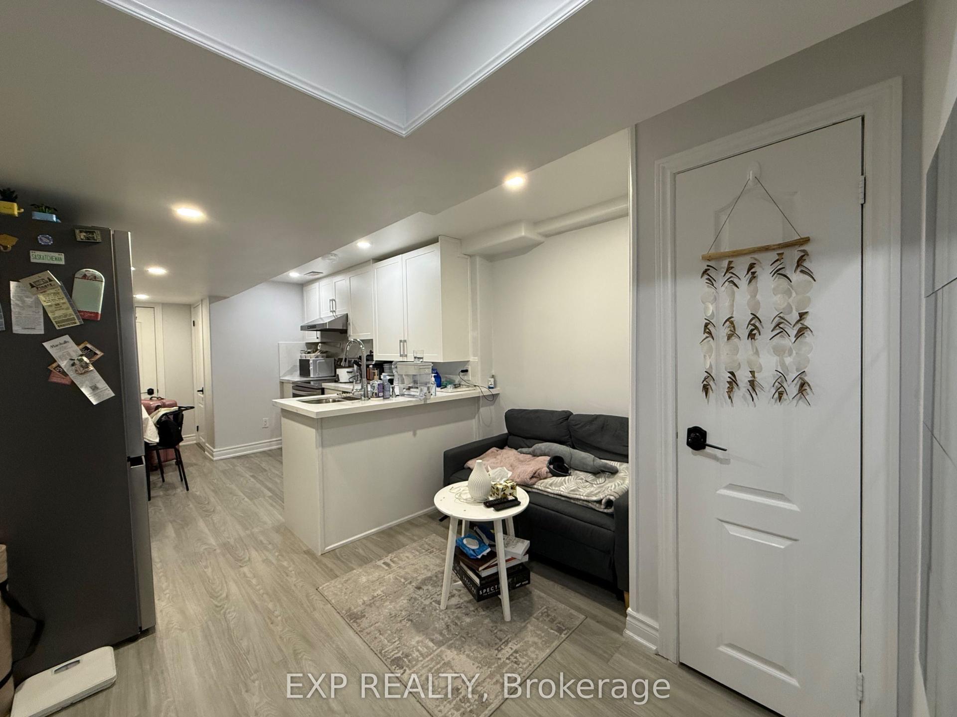 130 Adventure Crescent Lower #Lower — photo 1