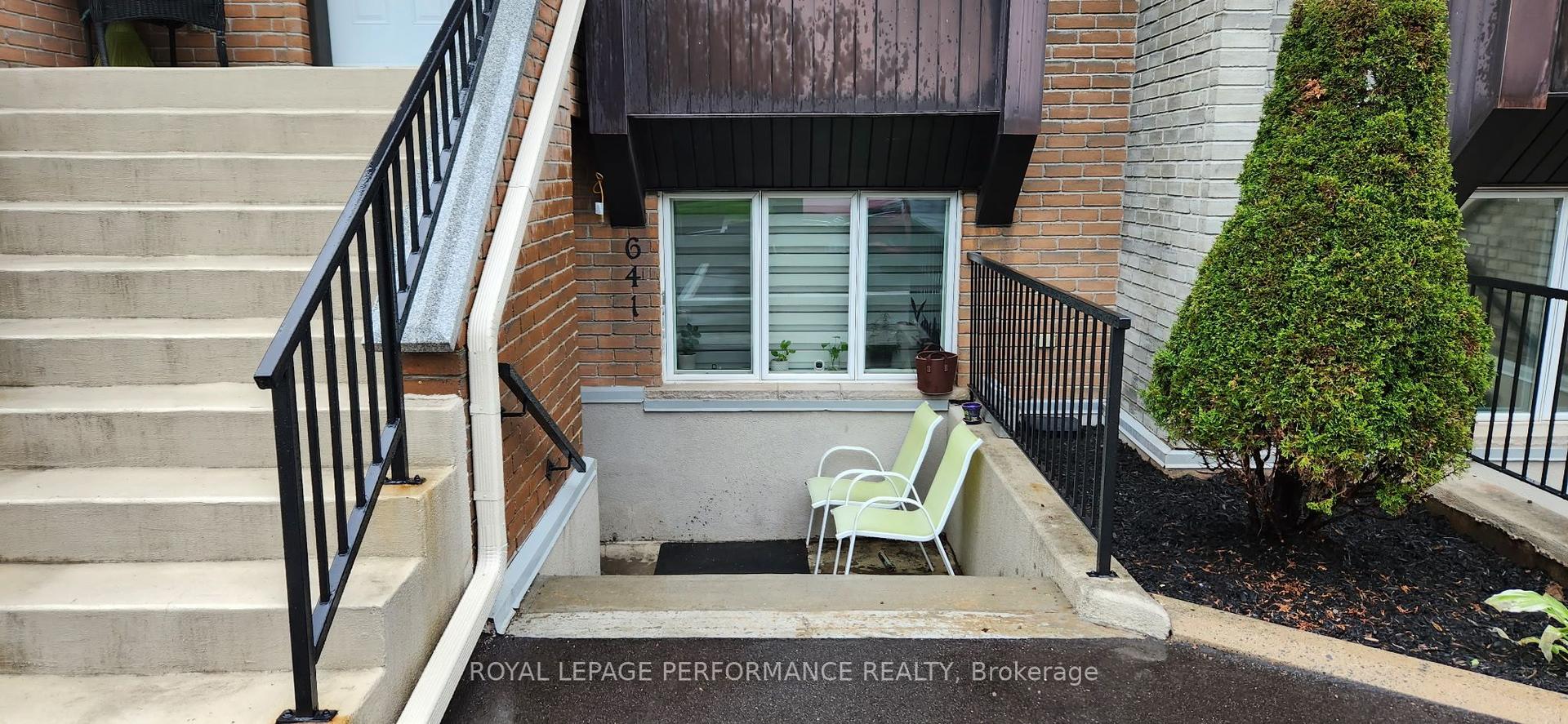 641 Spence Avenue — photo 1