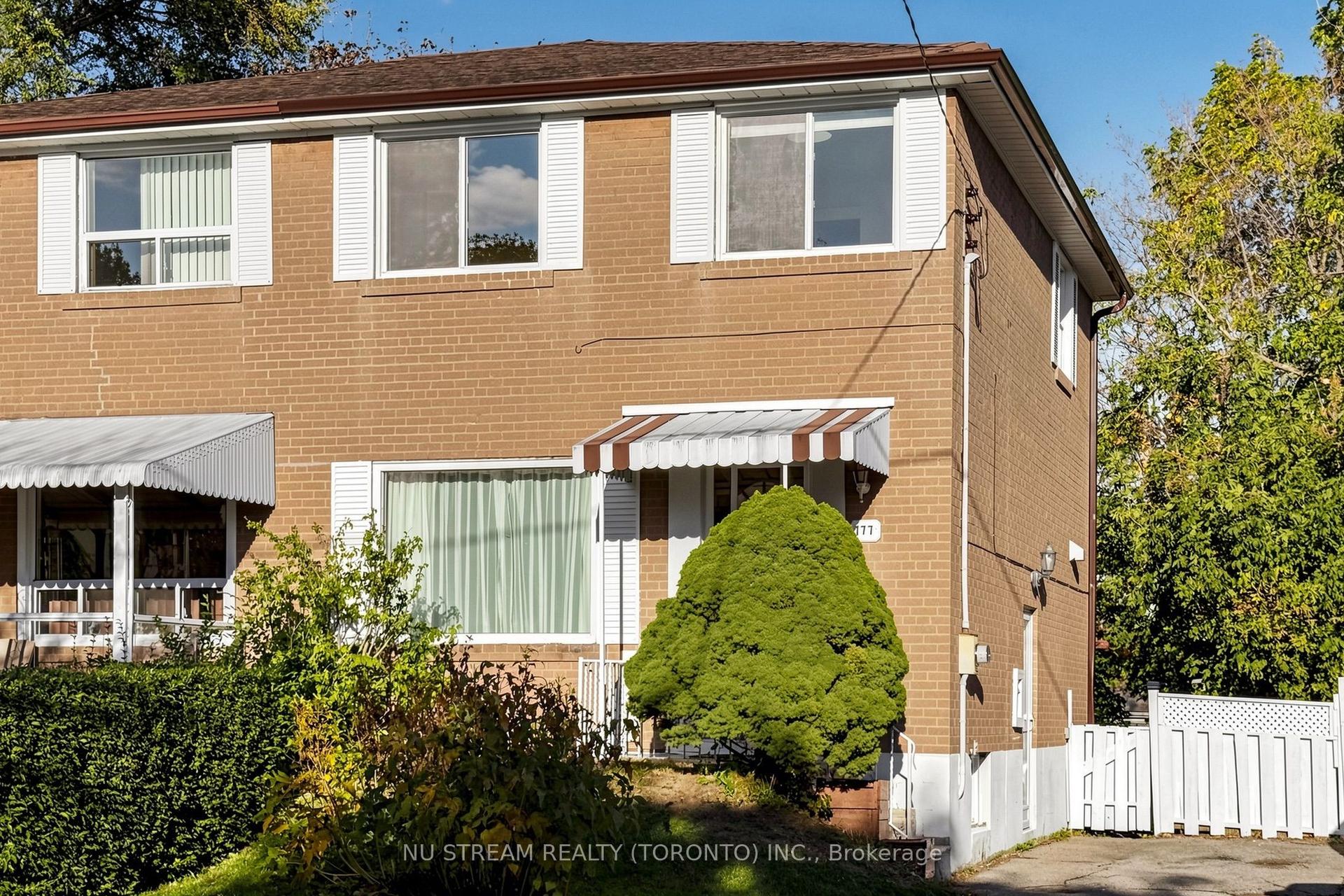 177 Vauxhall Drive, Toronto — Semi-Detached for sale, photo 1