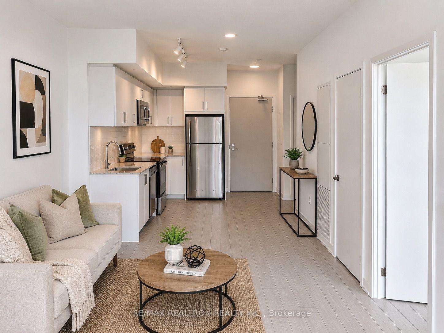 4010 Eglinton Avenue W 701 #701, Toronto — Condo for lease, photo 1