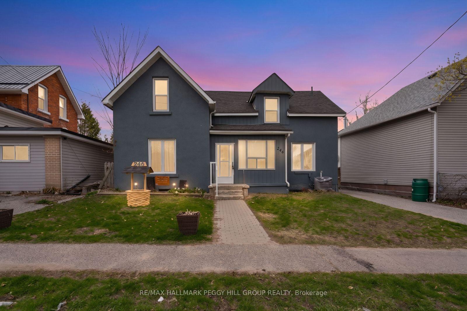 246 Mary Street — photo 1