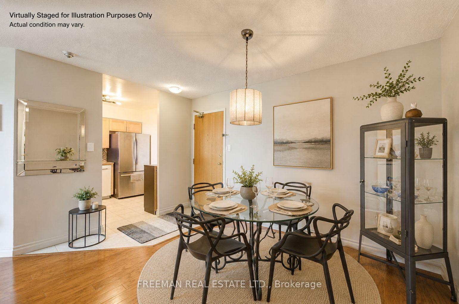 326 Major Mackenzie Drive E 625 #625 — photo 1