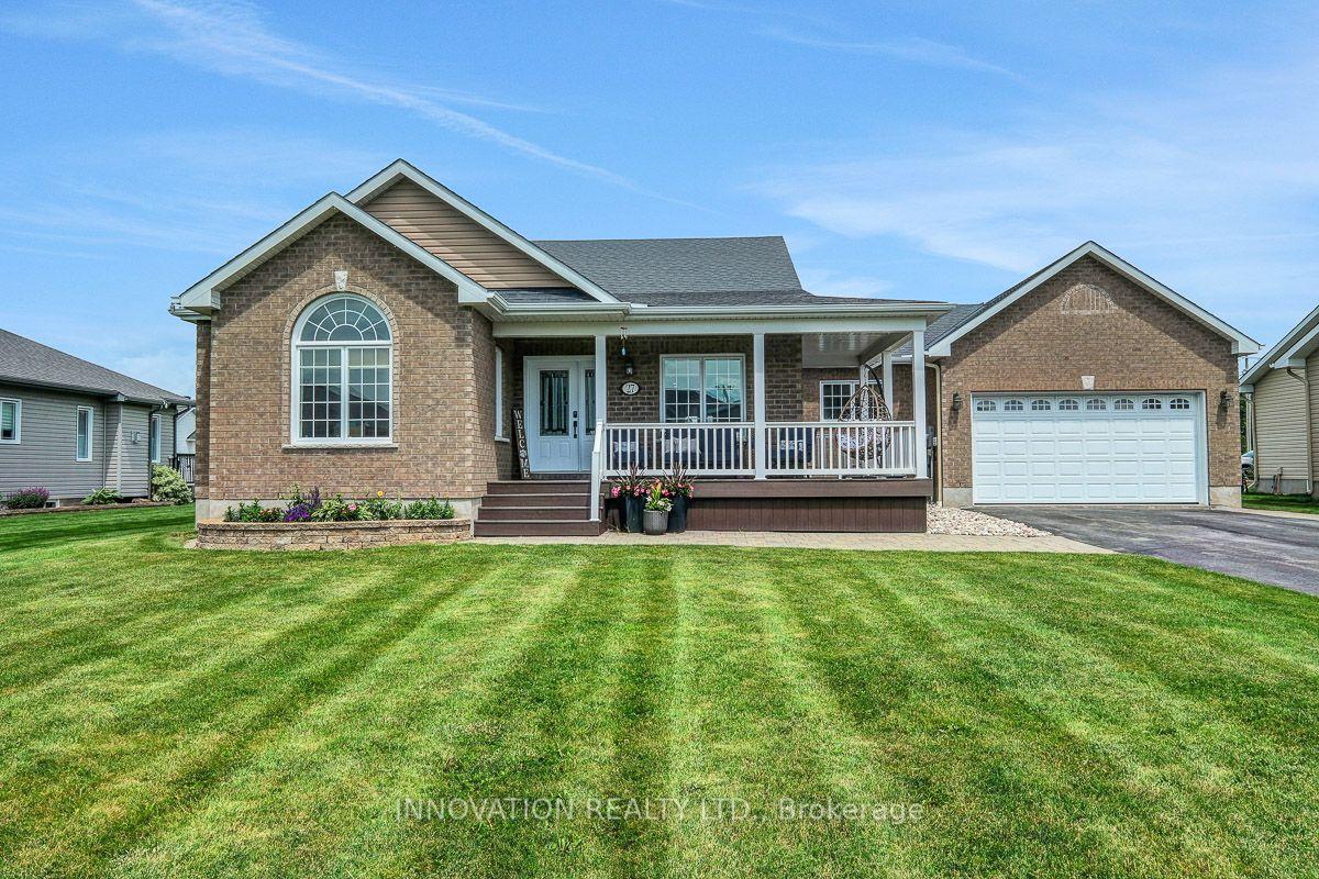 27 Christie Lane — photo 1