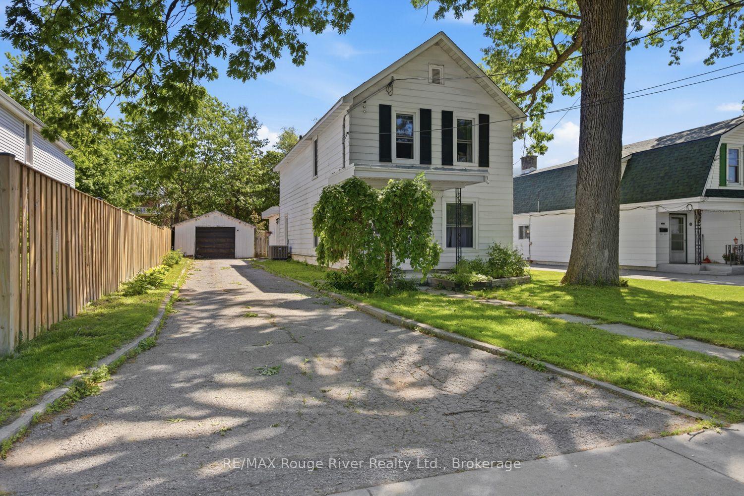 111 Lingham Street — photo 1