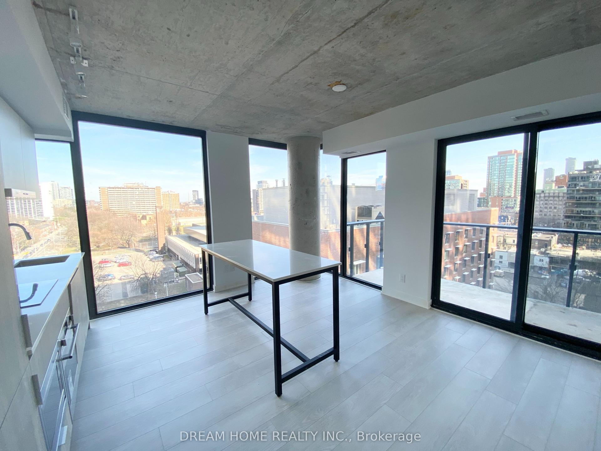 47 Mutual Street 807 #807 — photo 1