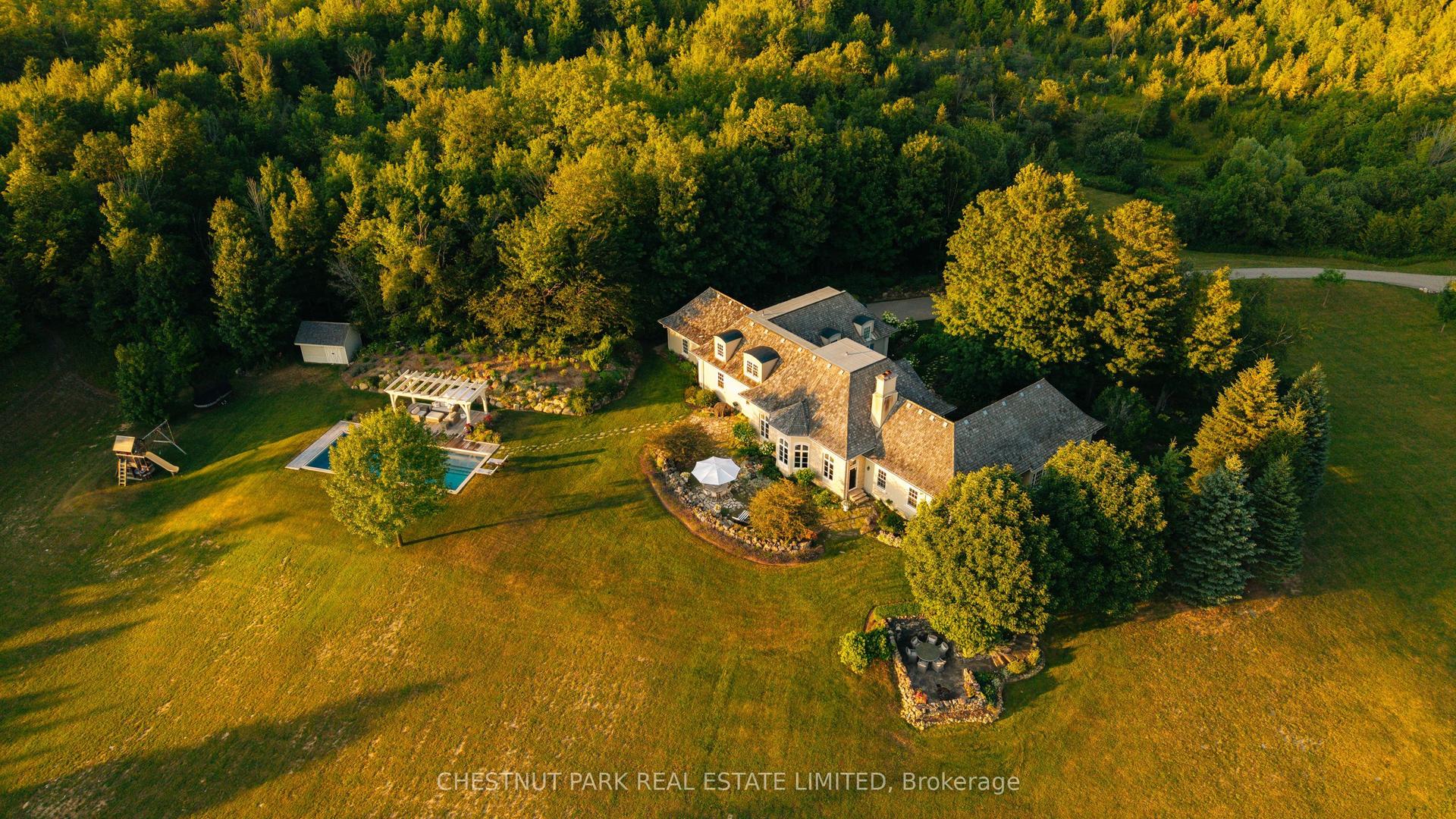 5241 Tenth Line, Erin — Detached for sale, photo 1