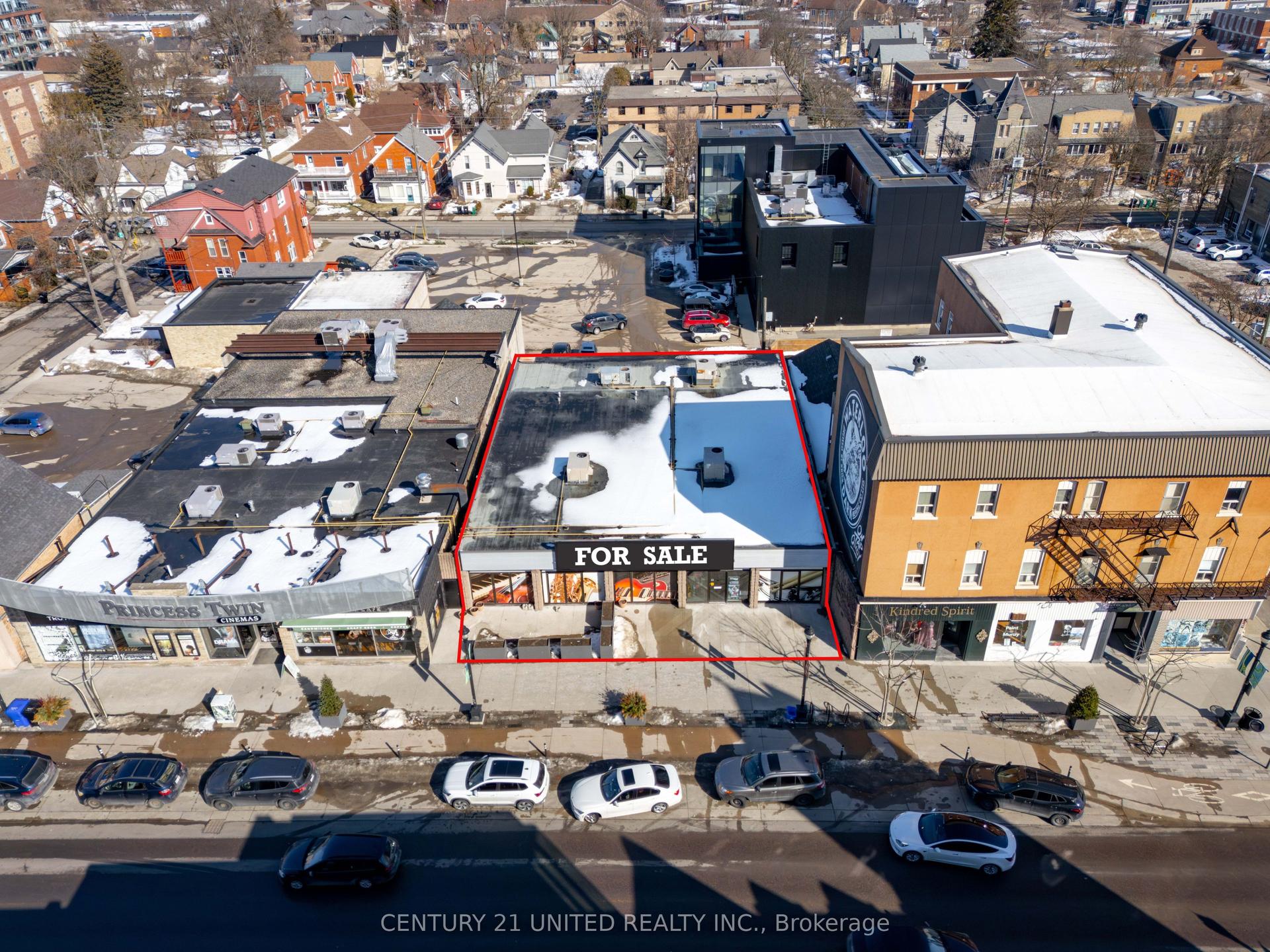 42 King Street N — photo 1