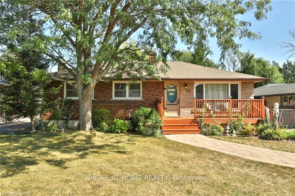 226 Bel Air Avenue — photo 1
