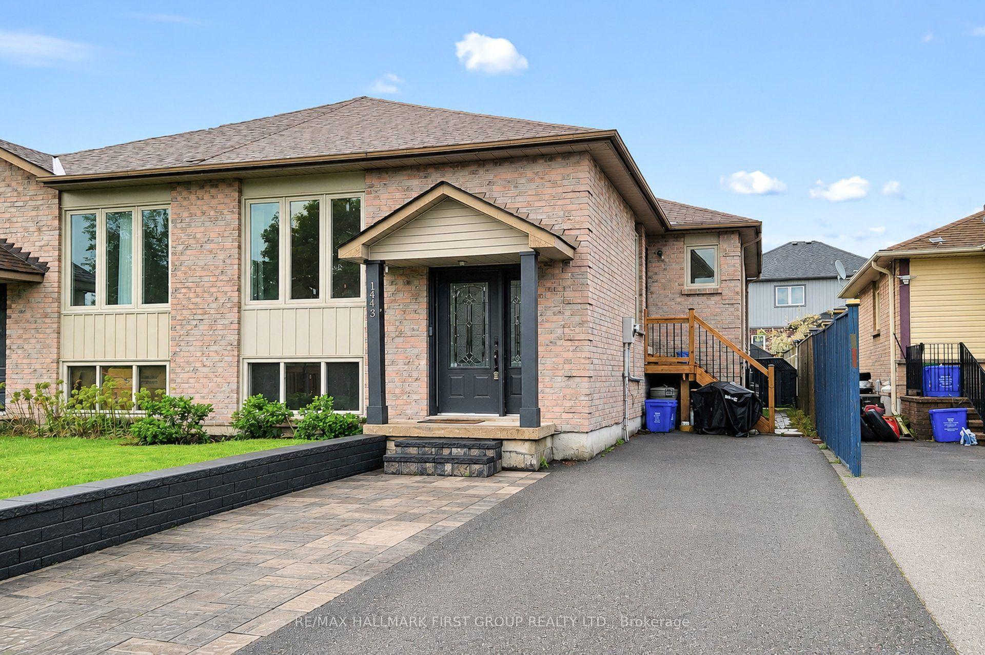 1443 Connery Crescent Upper #Upper — photo 1