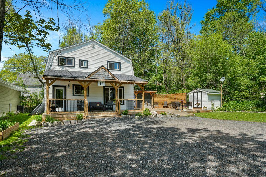 12 Victoria Avenue — photo 1