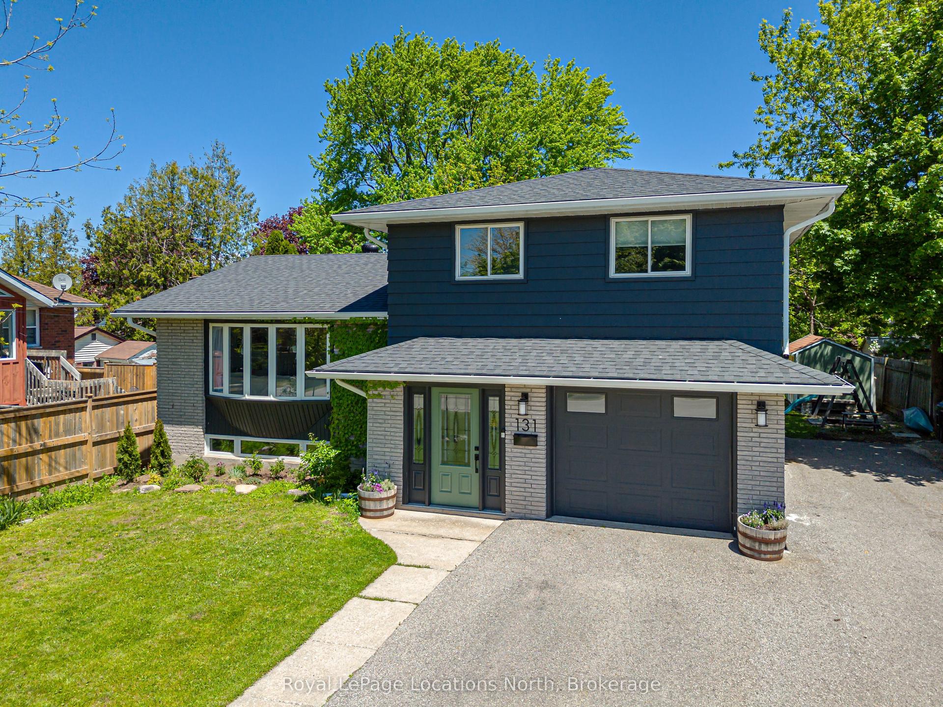 131 Albert Street — photo 1