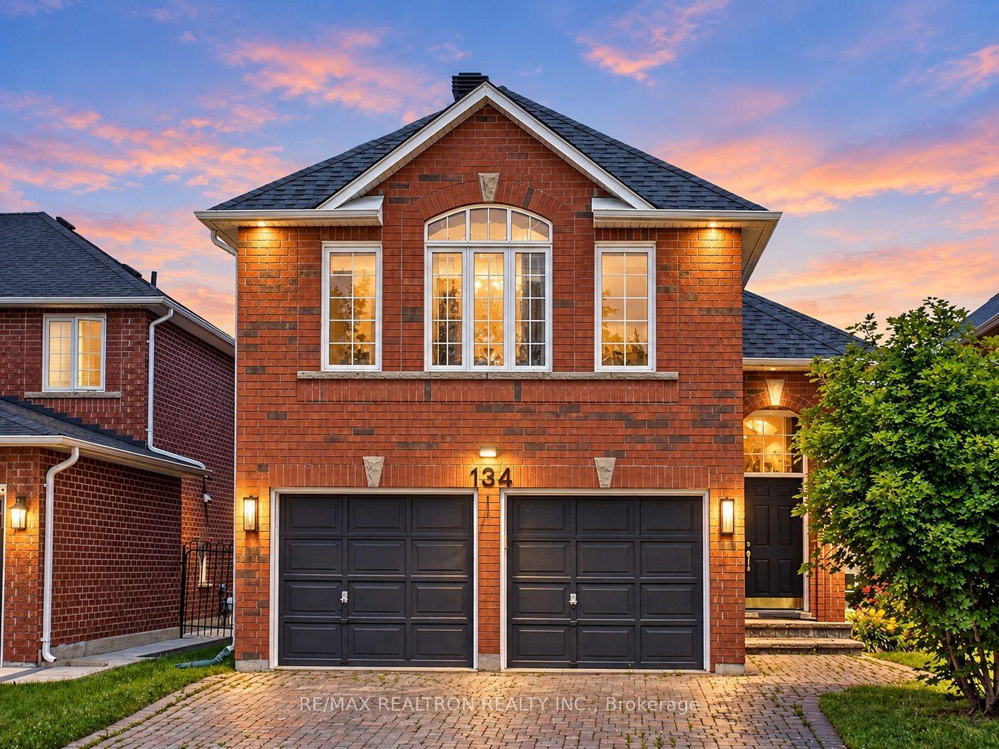 134 Humberland Drive, Richmond Hill — Detached for sale, photo 1