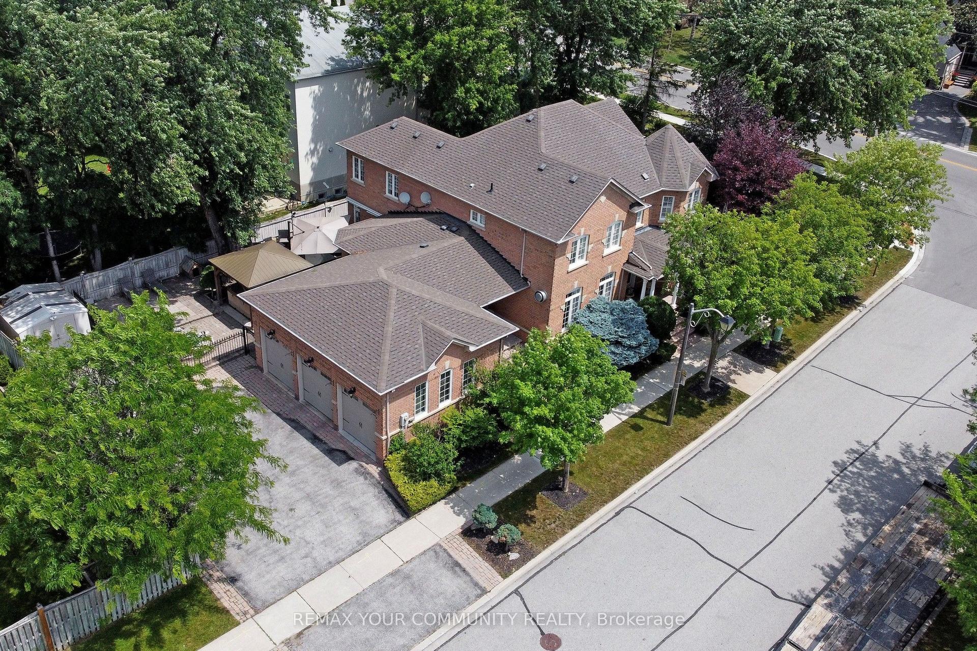 2 Winterberry Drive, Markham — Detached for sale, photo 1