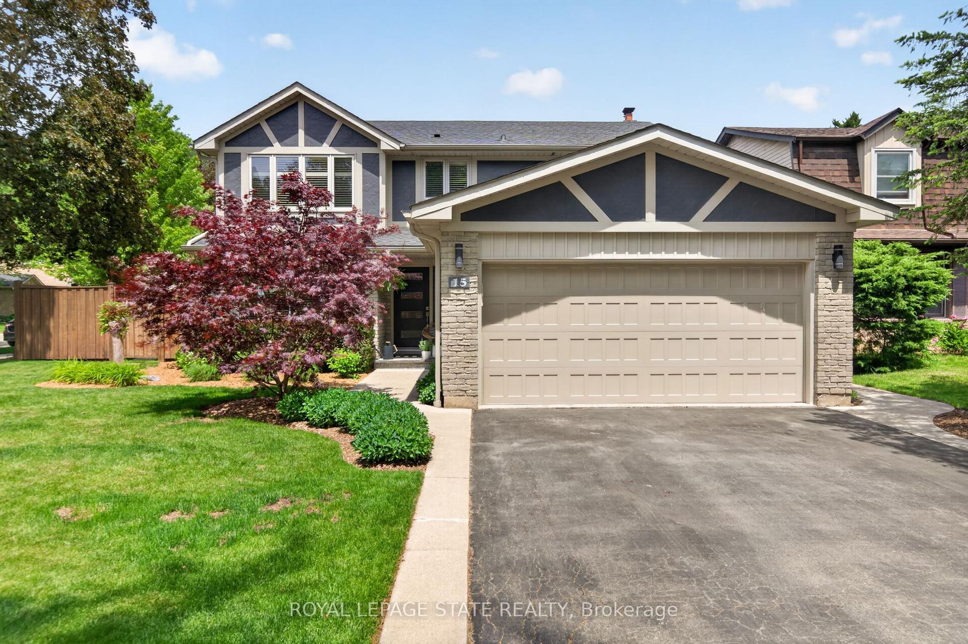 15 Ravine Drive — photo 1