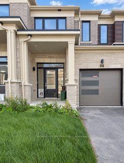 87 Watts Mews, Kawartha Lakes — Townhouse for lease, photo 1