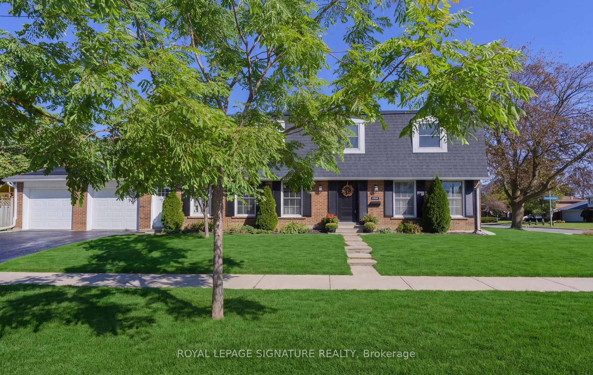 1 Kenmanor Boulevard, Toronto — Detached for sale, photo 1