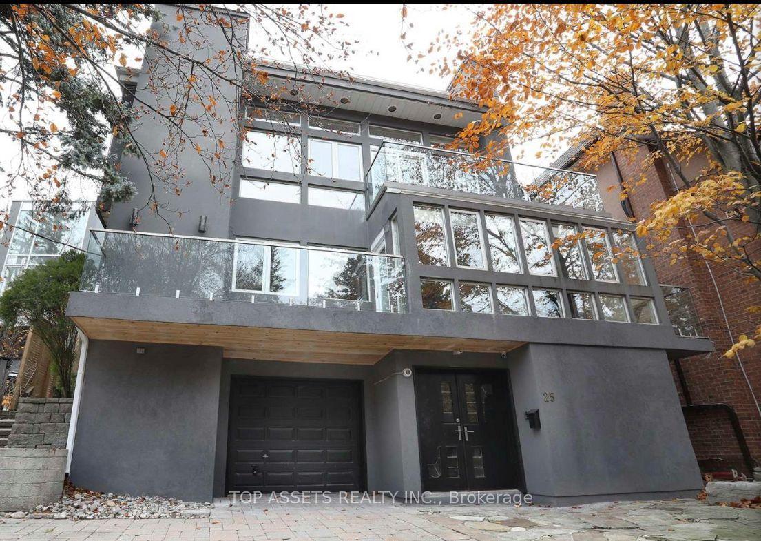 25 Fallingbrook Drive, Toronto — Detached for lease, photo 1