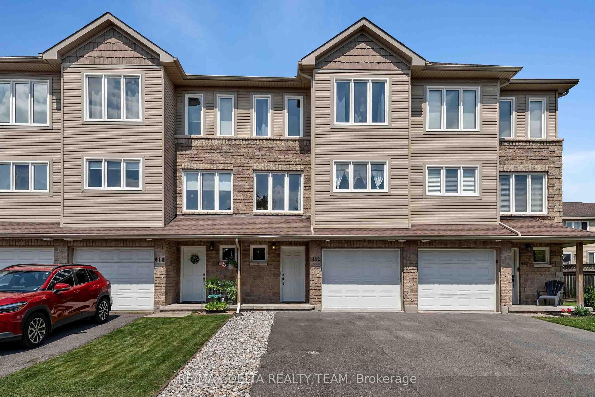 412 VAN BUREN Street, North Grenville — Townhouse for sale, photo 1