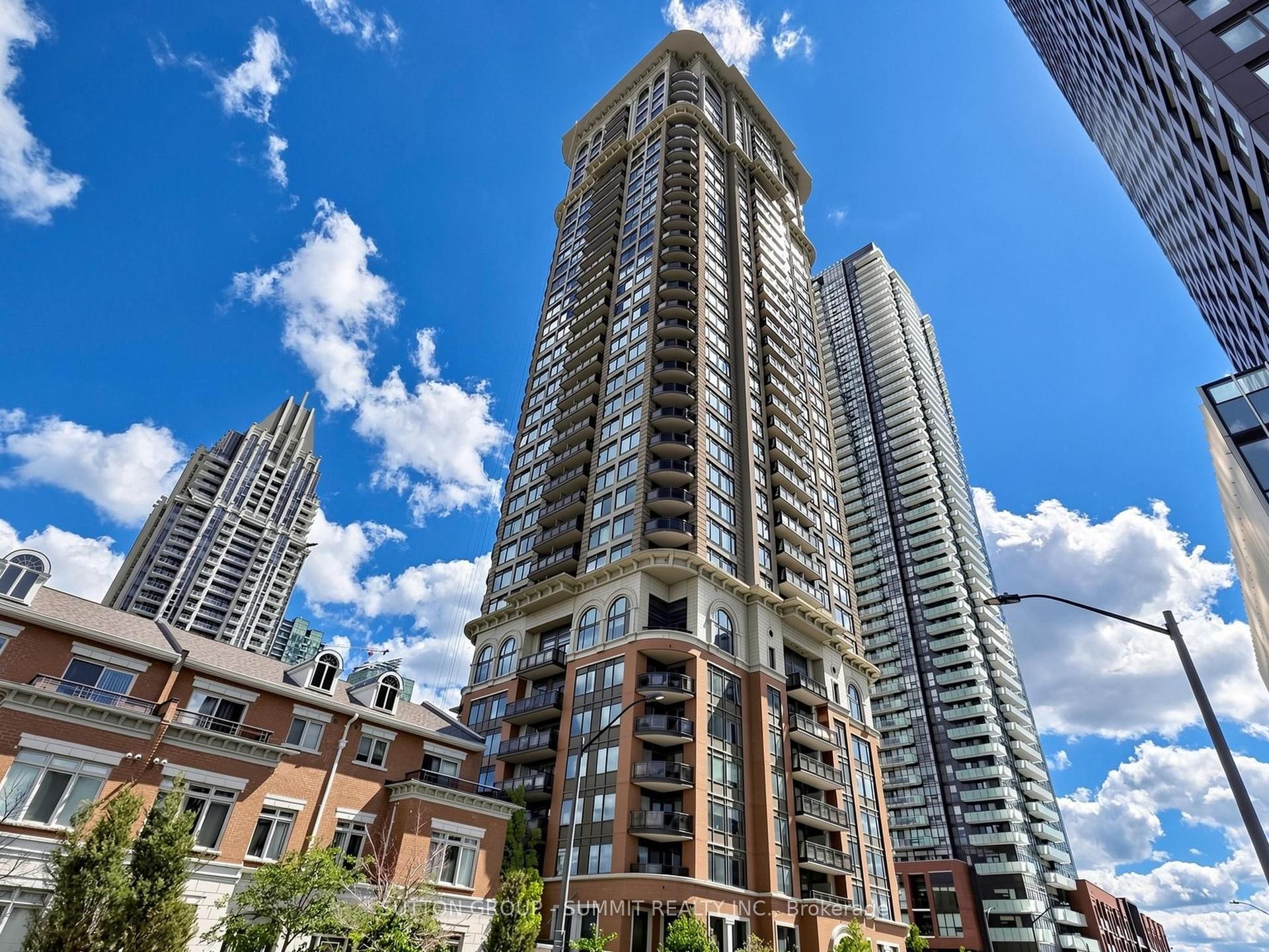 385 PRINCE OF WALES Drive 2611 #2611 — photo 1