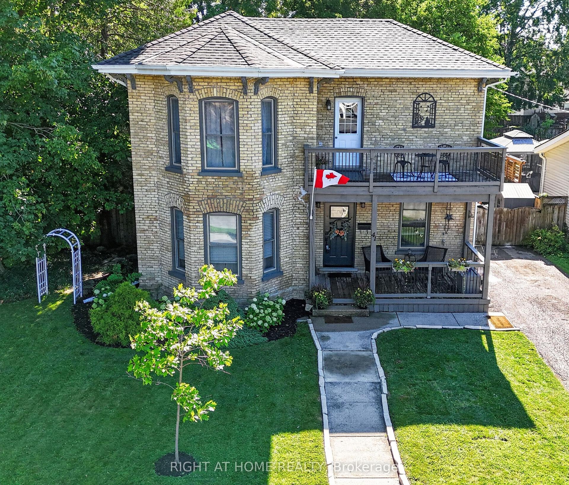 41 Hincks Street, St. Thomas — Detached for sale, photo 1