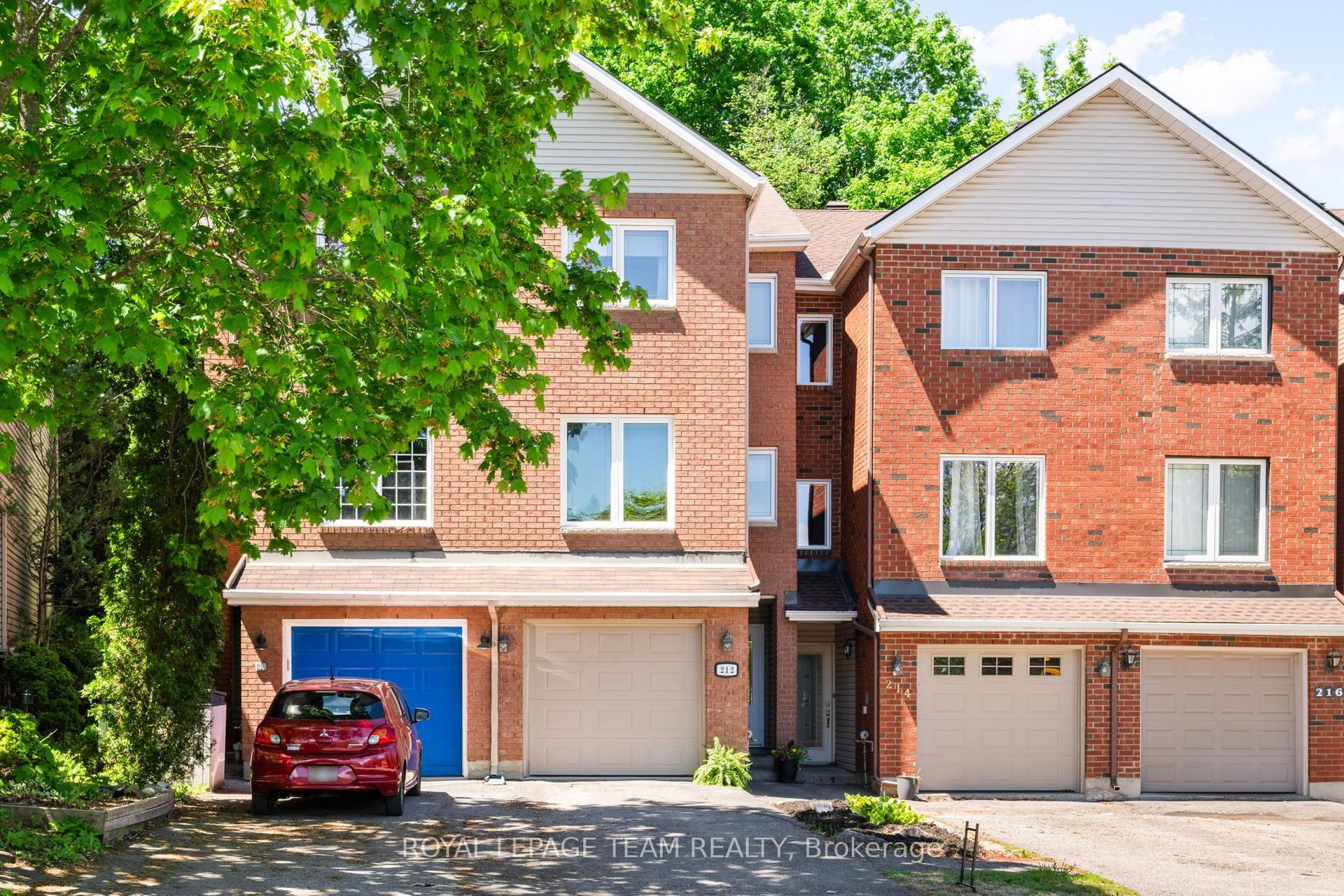 212 Provender Avenue — photo 1