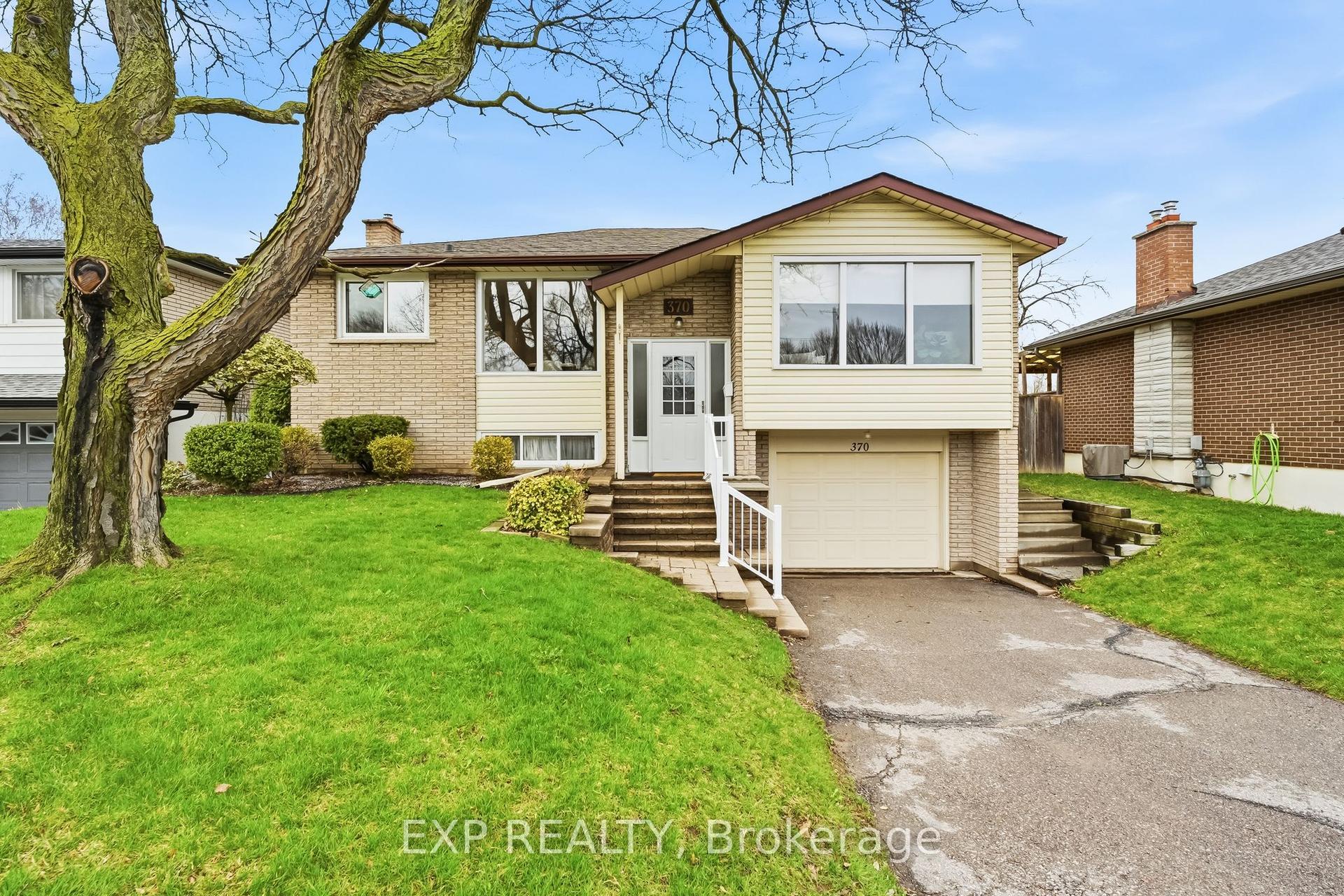 370 Hillcroft Street — photo 1