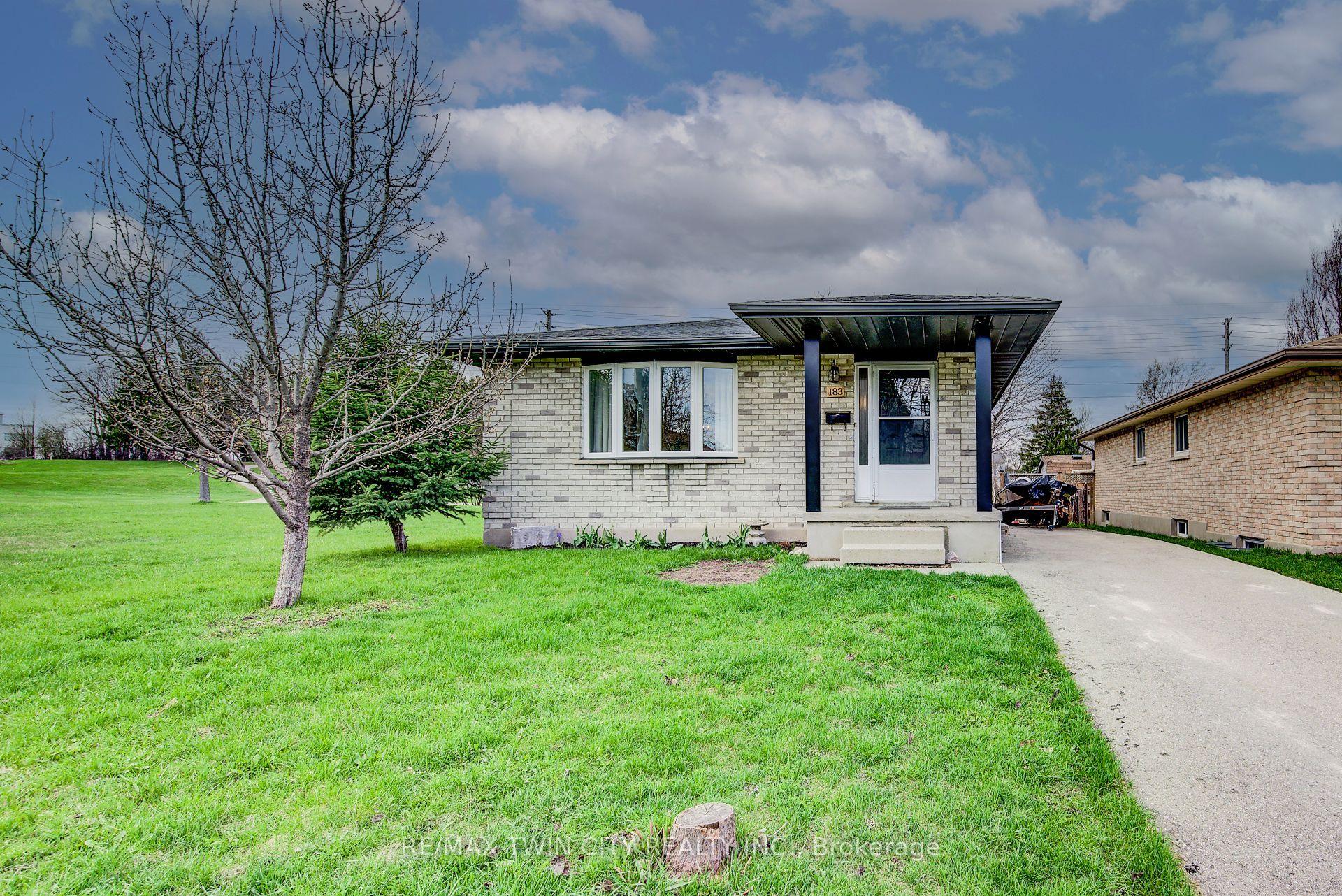 183 Dinison Crescent — photo 1