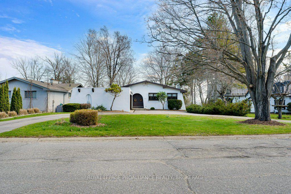 807 Wartman Avenue — photo 1
