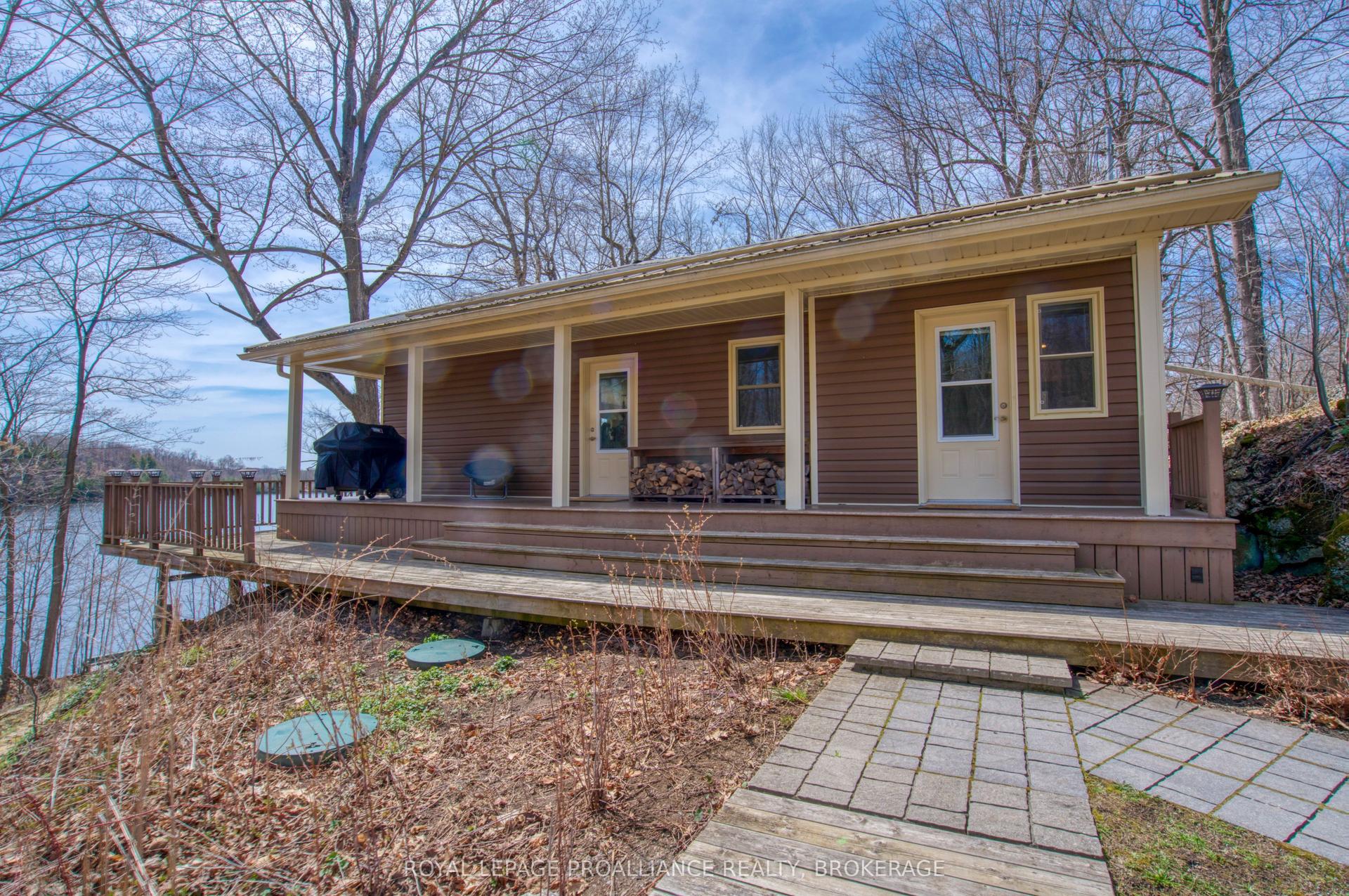 471 Stafford Lane — photo 1