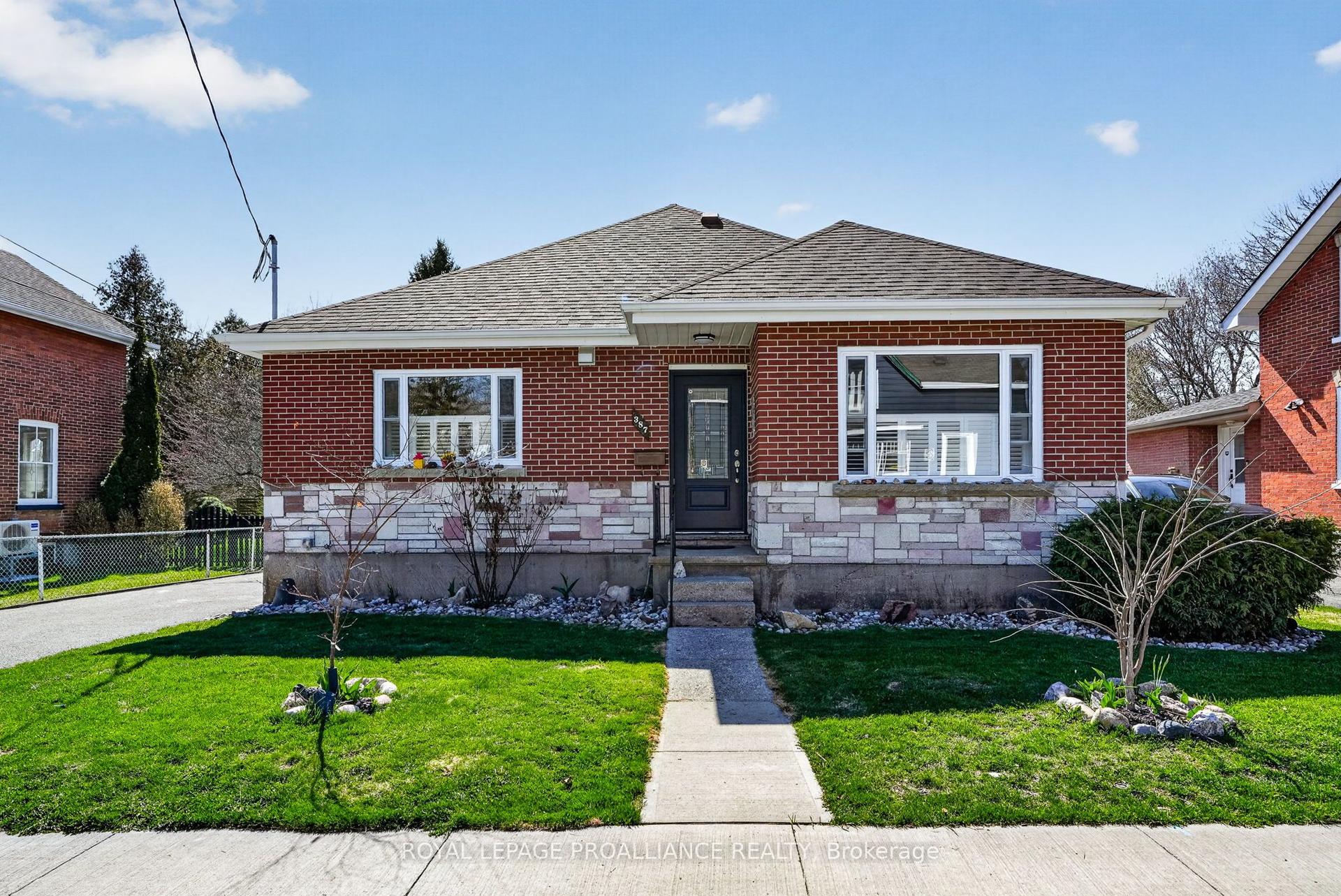 387 Mathew Street — photo 1