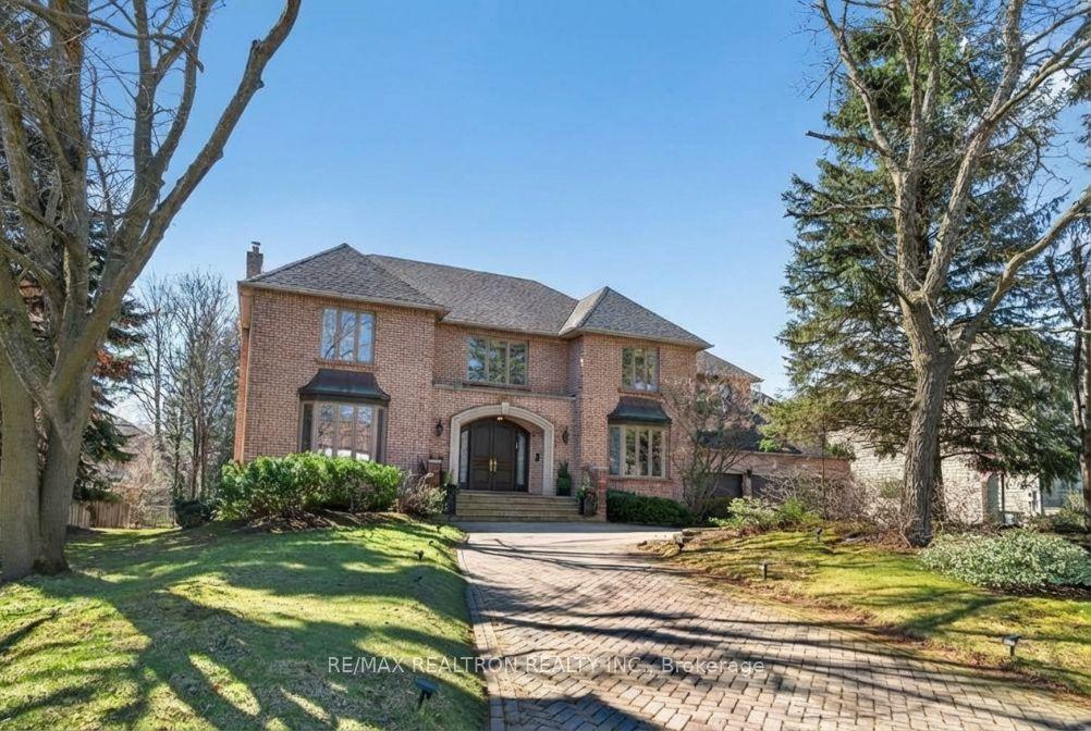 75 Arnold Avenue — photo 1